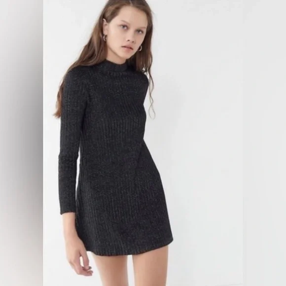 Urban Outfitters Black Dress - Picture 2 of 5